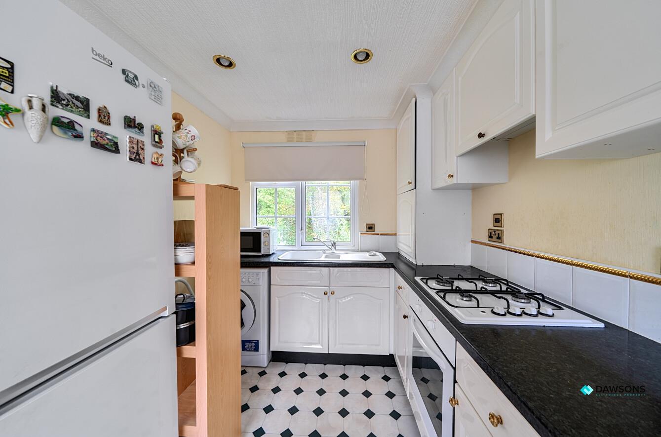 Mill Gardens, Blackpill, Swansea, SA3 5AY